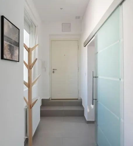 Apartment Grosse Terrasse, Klimaanlage Und U-bahn Naehe Vienna
