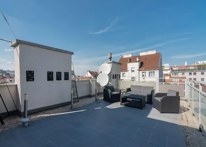 Apartment Grosse Terrasse, Klimaanlage Und U-bahn Naehe Vienna